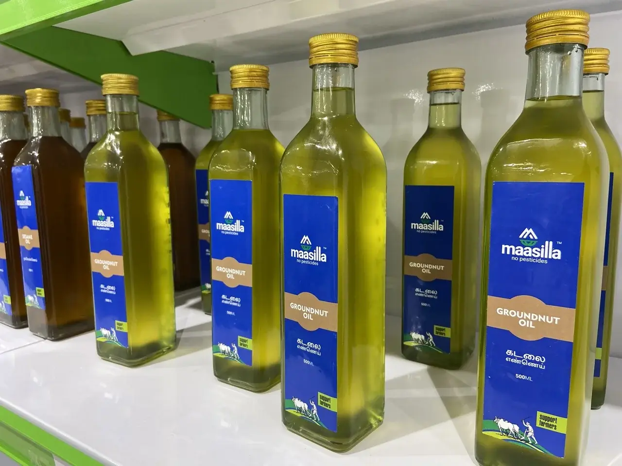 Maasilla cold-pressed groundnut oil - packaging by Brand Exposure