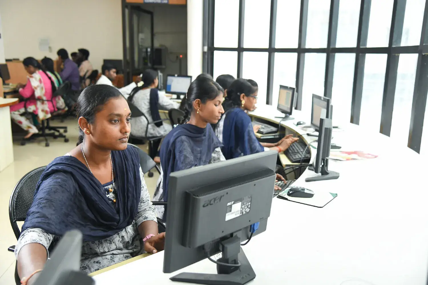 Park's College students in the computer lab