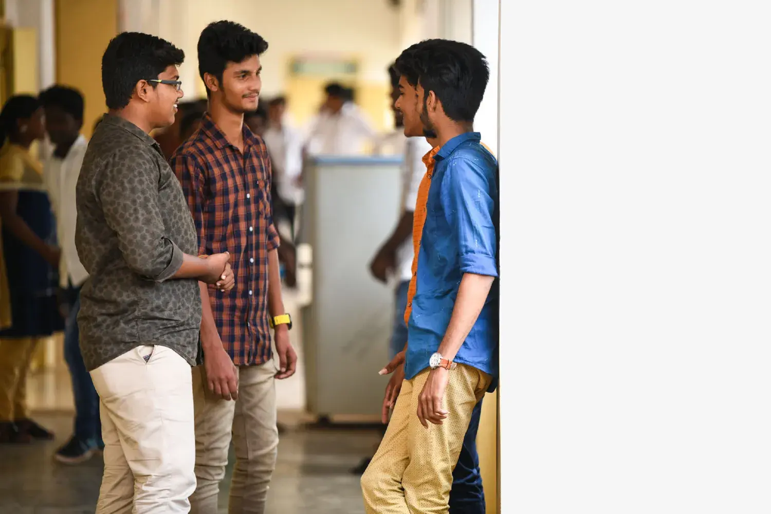 Park's College students in discussion